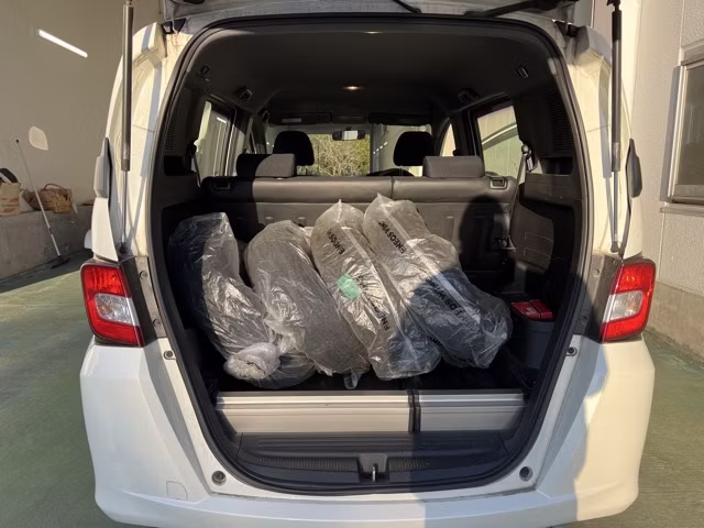 HONDA FREED SPIKE