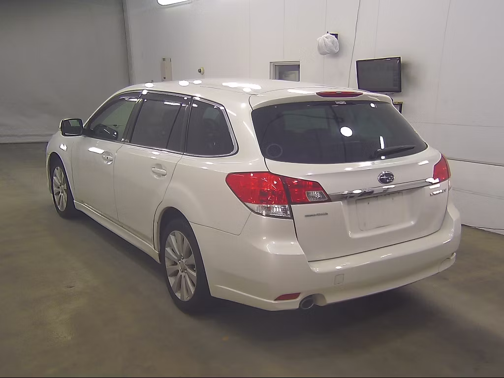 SUBARU LEGACY