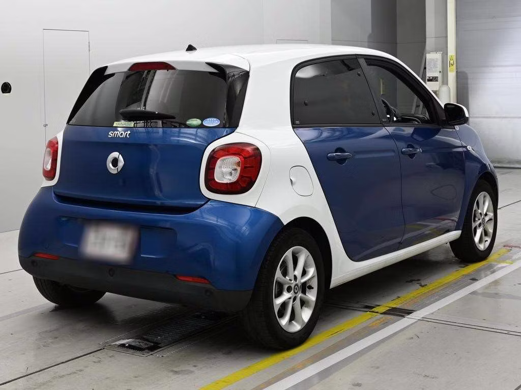 SMART FORFOUR