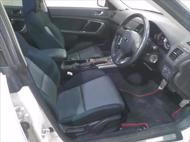 SUBARU LEGACY B4
