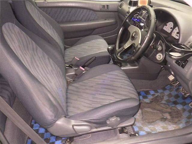 TOYOTA STARLET