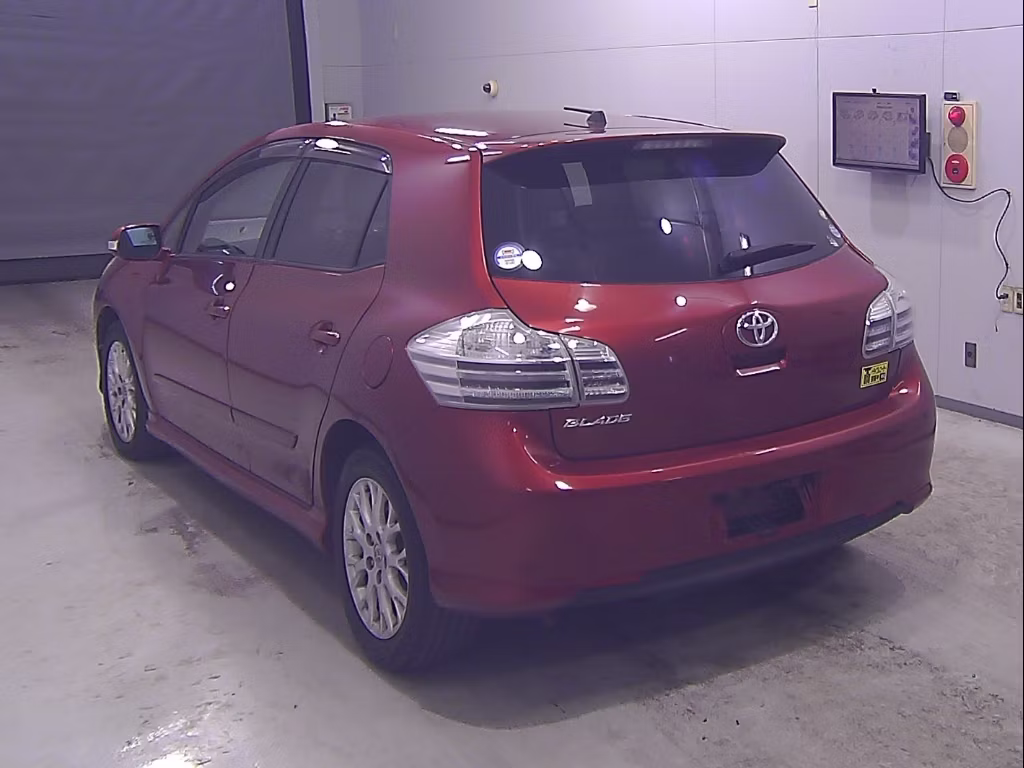 TOYOTA BLADE