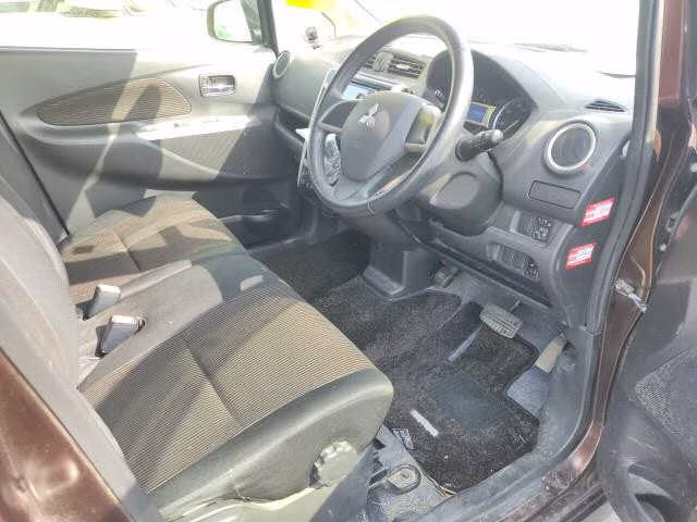MITSUBISHI EK CUSTOM