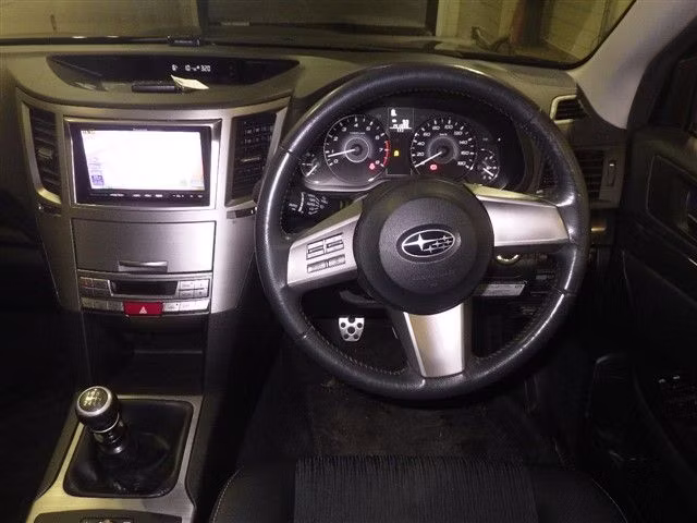 SUBARU LEGACY