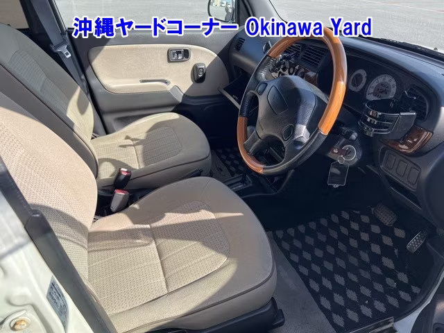 DAIHATSU MIRA GINO