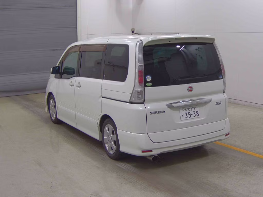 NISSAN SERENA