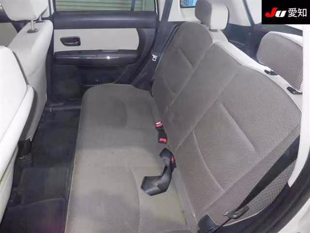MAZDA VERISA