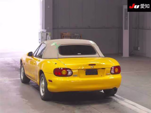 MAZDA ROADSTER
