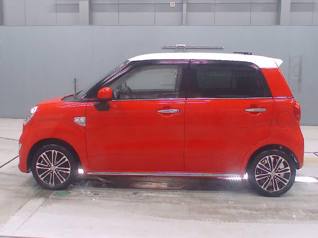 DAIHATSU CAST