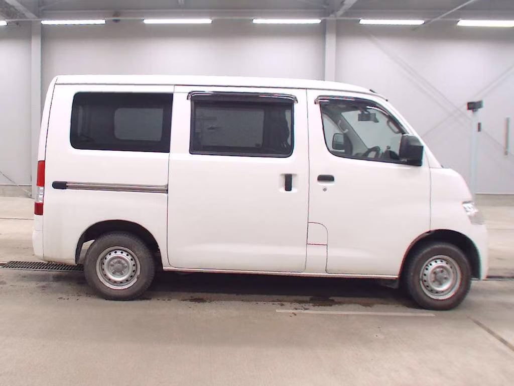 TOYOTA LITE ACE