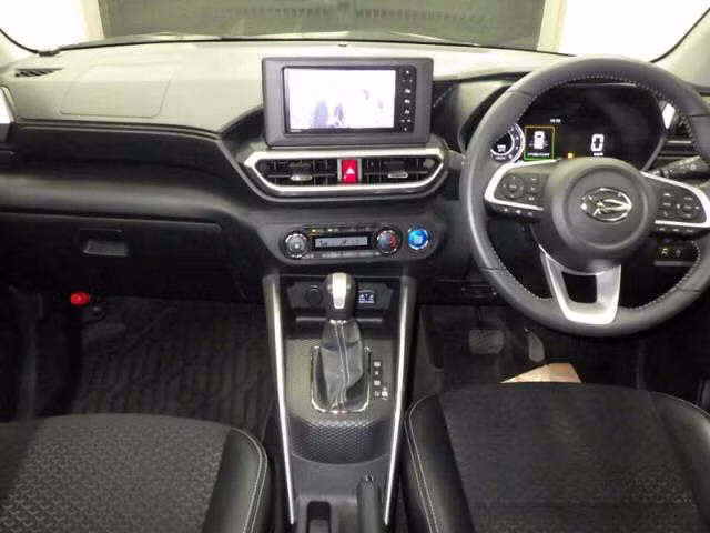 DAIHATSU ROCKY