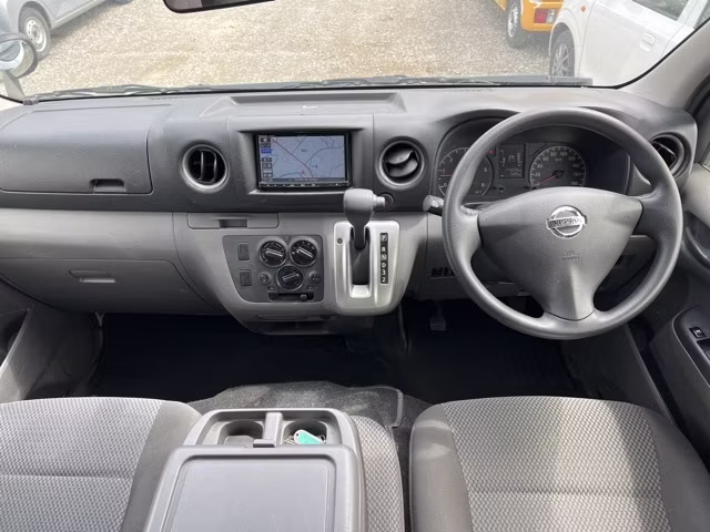 NISSAN NV350 CARAVAN