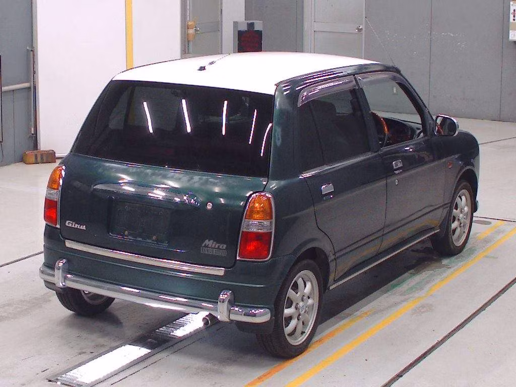 DAIHATSU MIRA GINO
