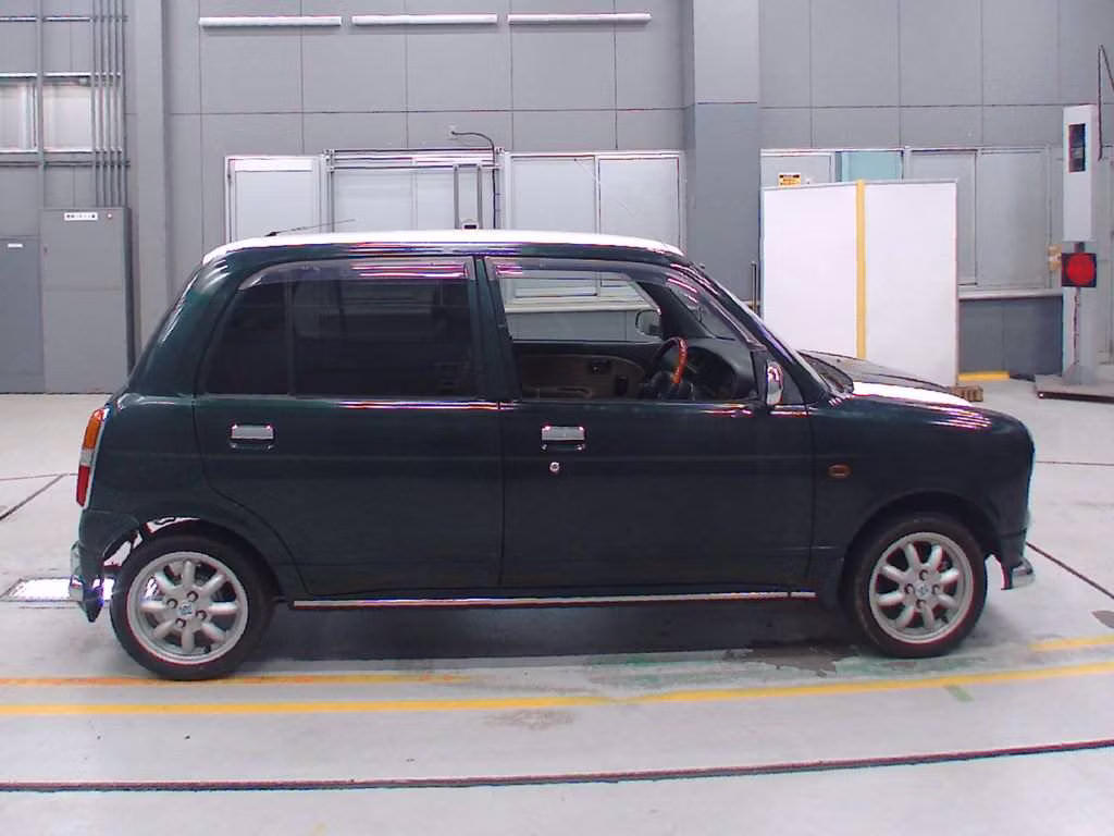 DAIHATSU MIRA GINO