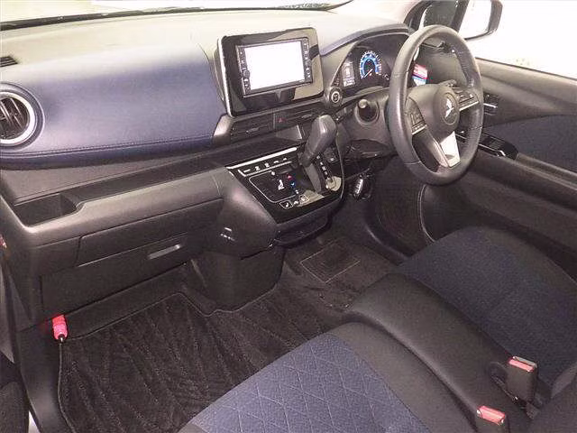 MITSUBISHI EK X