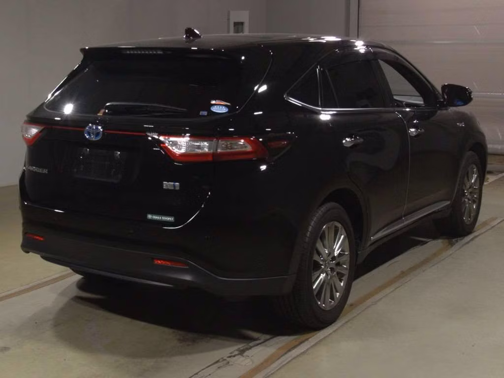 TOYOTA HARRIER