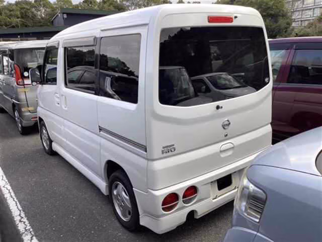 NISSAN CLIPPER