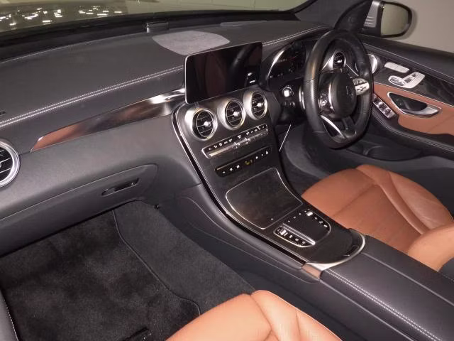 MERCEDES-BENZ GLC-CLASS