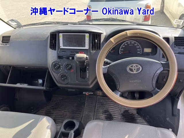 TOYOTA TOWN ACE