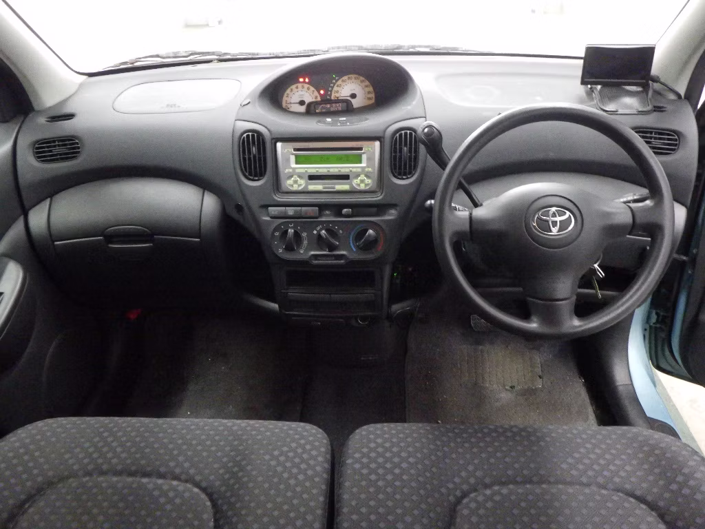 TOYOTA FUNCARGO