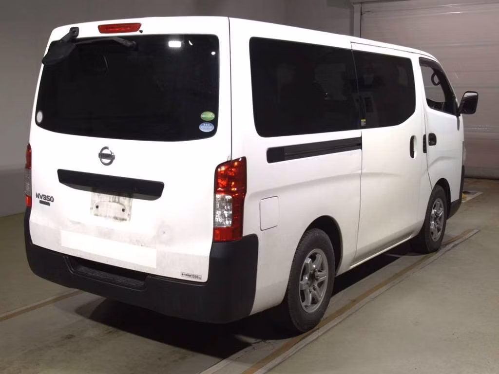 NISSAN NV350 CARAVAN