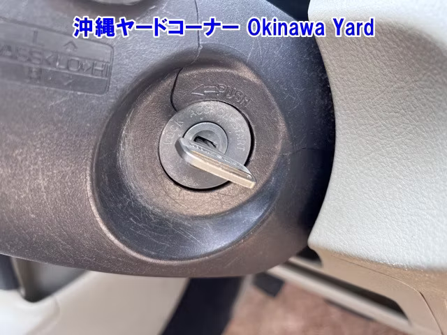 TOYOTA BELTA