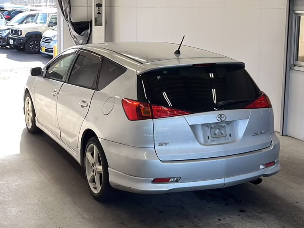 TOYOTA CALDINA