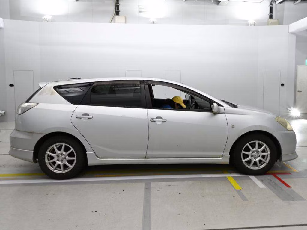 TOYOTA CALDINA