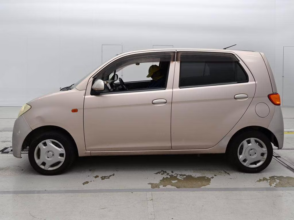 DAIHATSU MAX