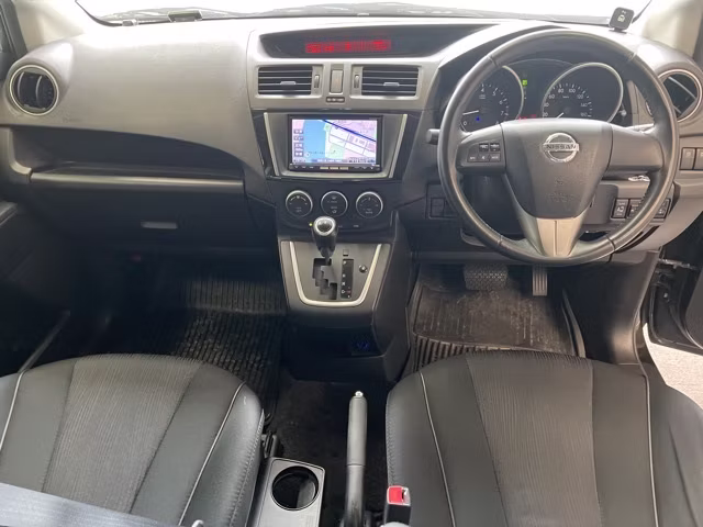 NISSAN LAFESTA