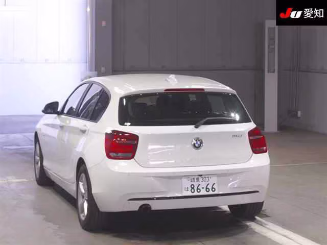 BMW 1-SERIES