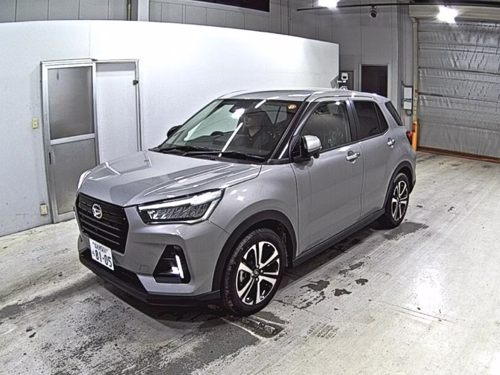 DAIHATSU ROCKY