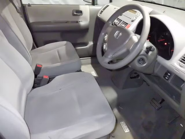 HONDA MOBILIO