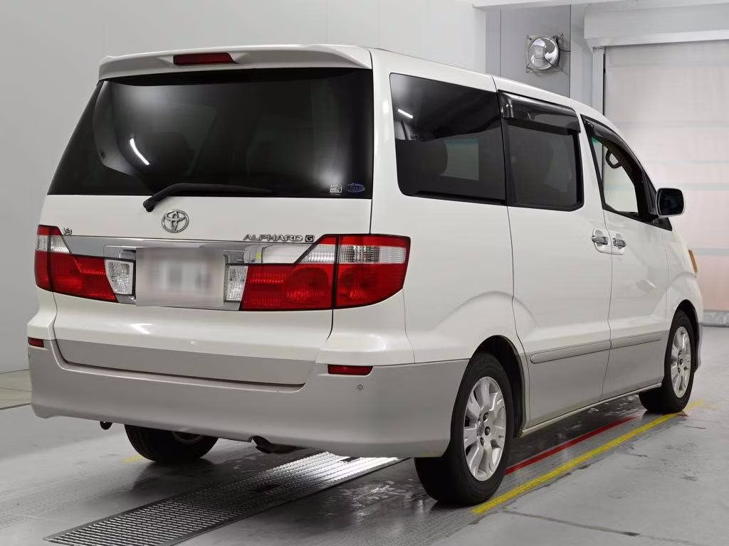 TOYOTA ALPHARD