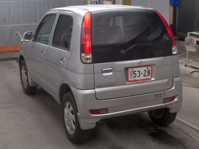 DAIHATSU TERIOS LUCIA