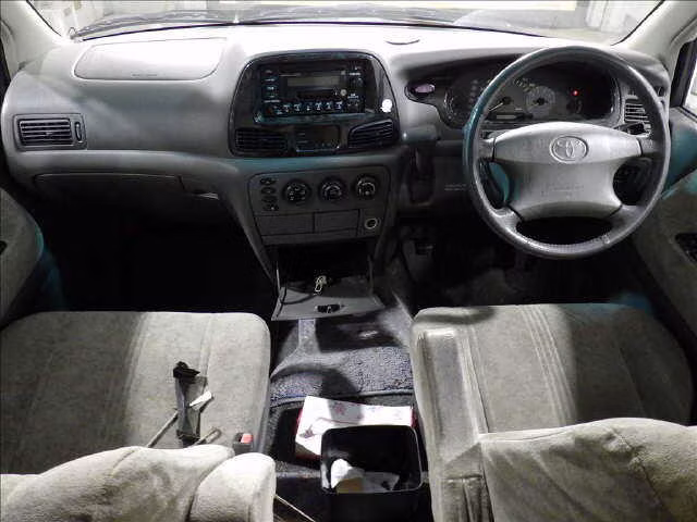 TOYOTA LITE ACE NOAH