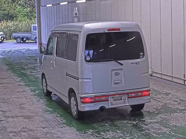 DAIHATSU ATRAI