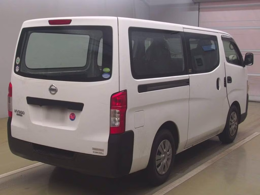 NISSAN NV350 CARAVAN