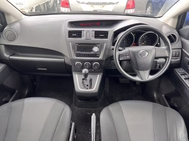NISSAN LAFESTA