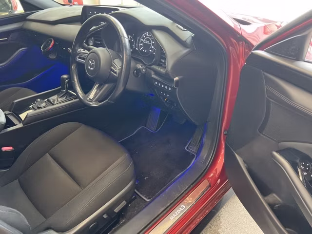 MAZDA MAZDA3