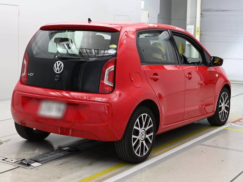 VOLKSWAGEN UP!