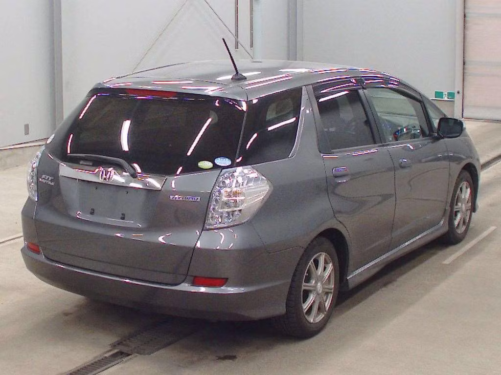 HONDA FIT SHUTTLE
