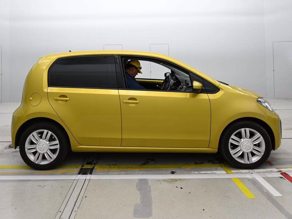 VOLKSWAGEN UP!