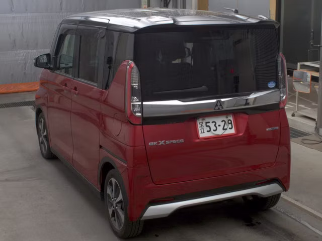 MITSUBISHI EK SPACE