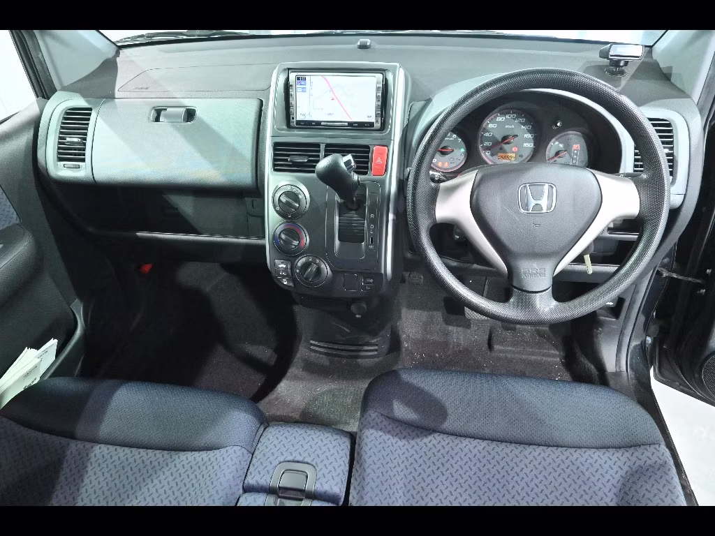 HONDA MOBILIO SPIKE