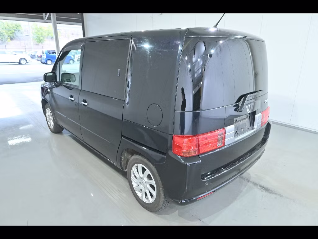 HONDA MOBILIO SPIKE