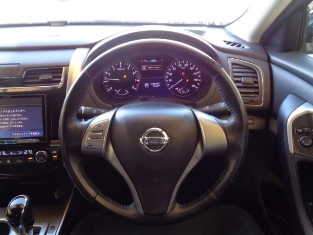 NISSAN TEANA