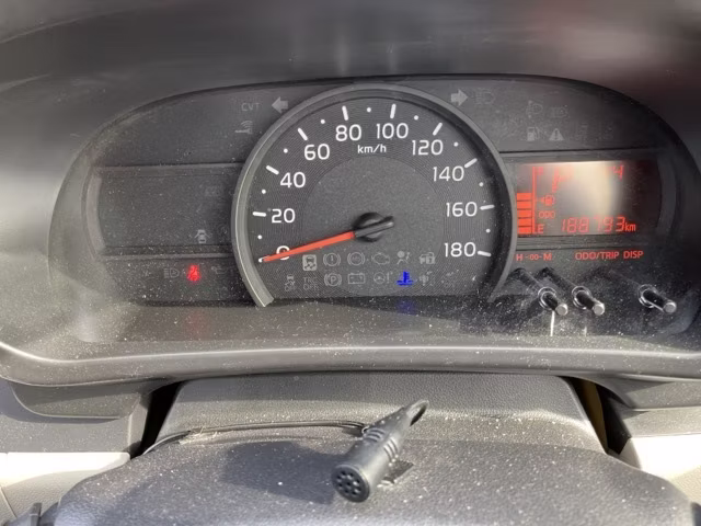 DAIHATSU BOON