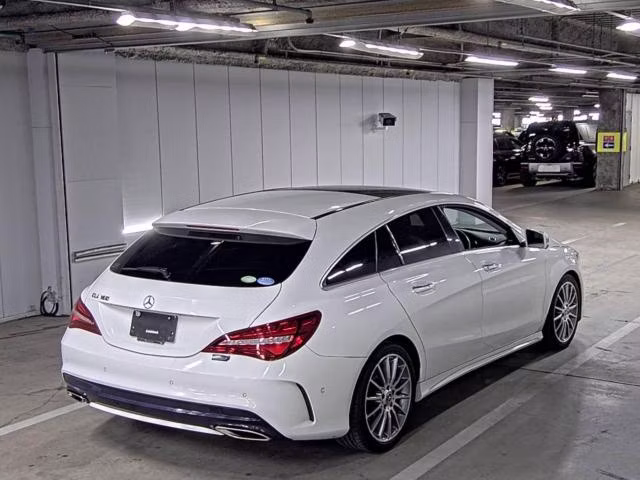 MERCEDES-BENZ CLA-CLASS