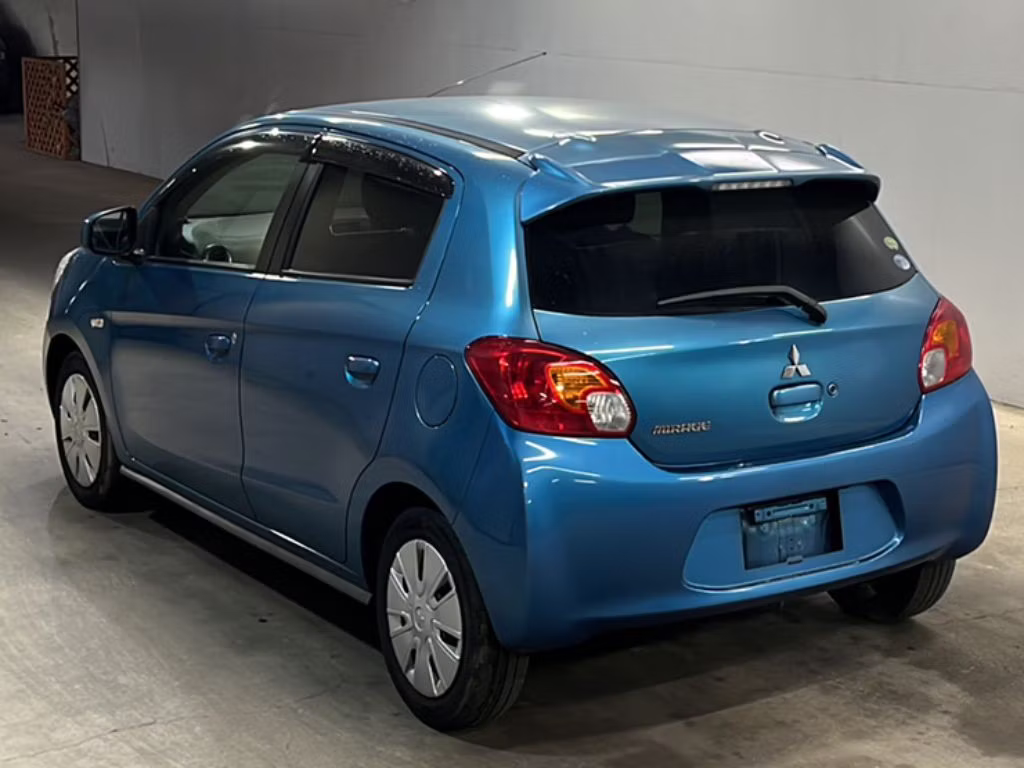 MITSUBISHI MIRAGE